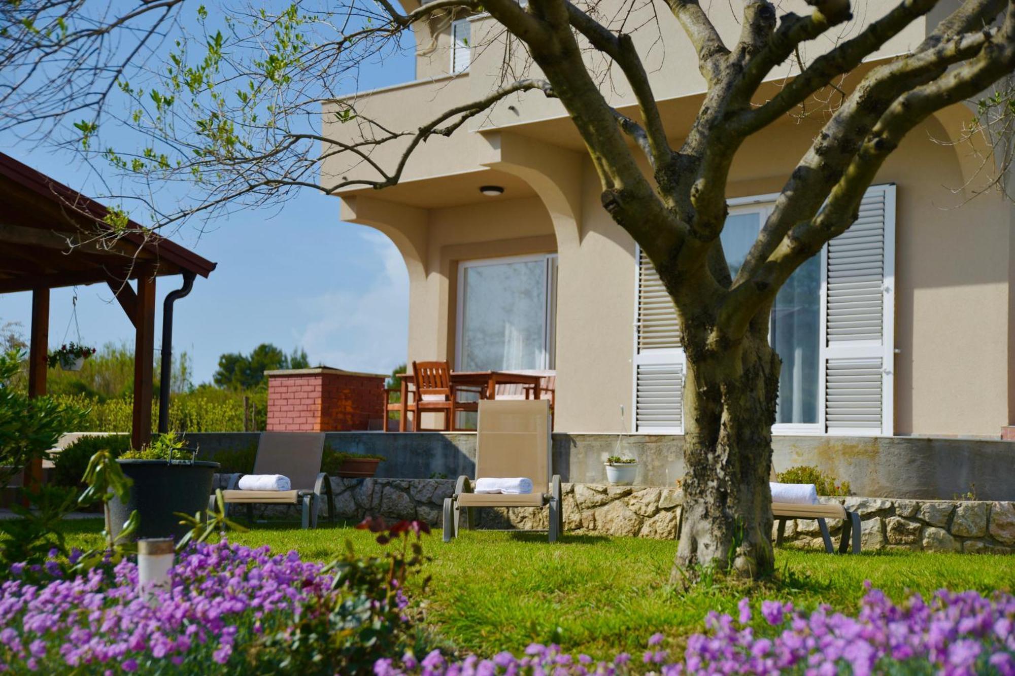 Apartment Marcella 1 Ljubač Extérieur photo