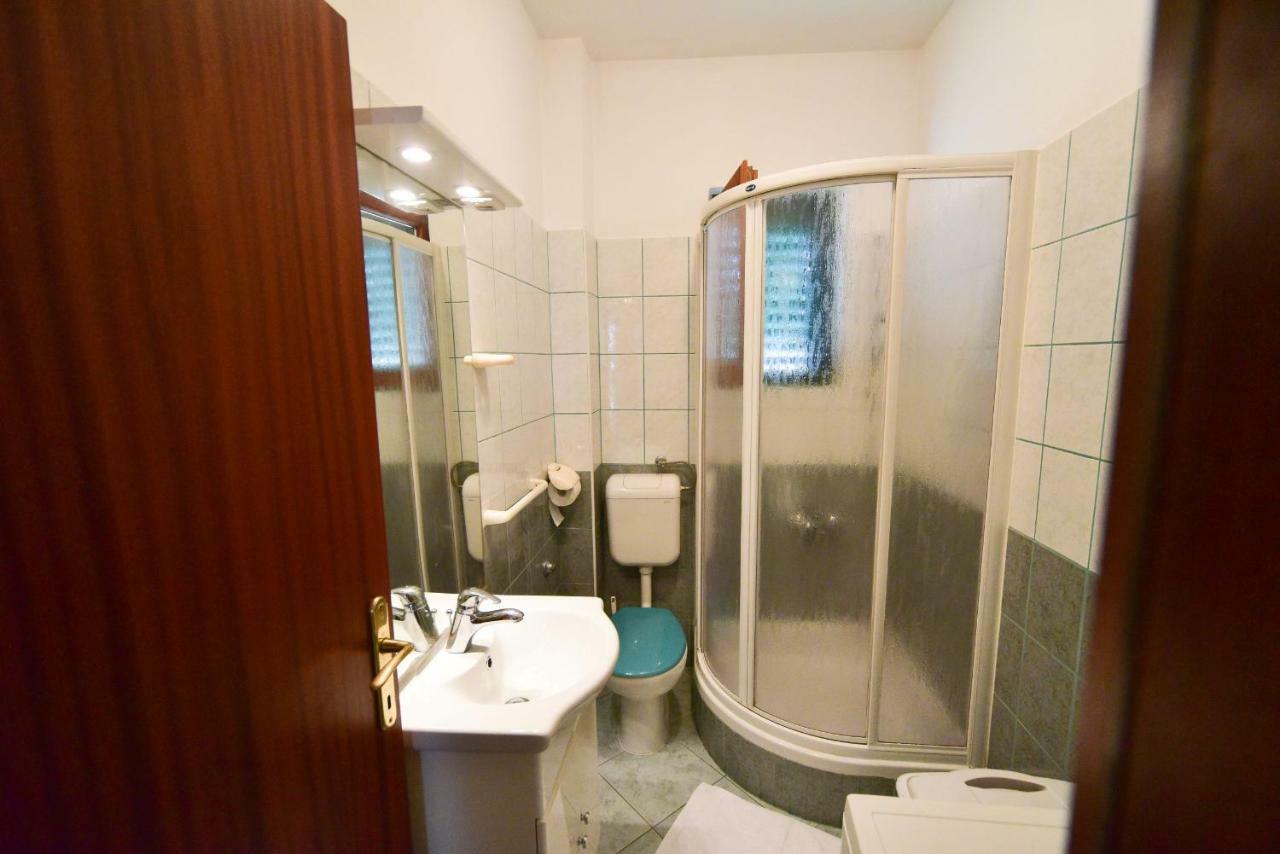 Apartment Marcella 1 Ljubač Extérieur photo